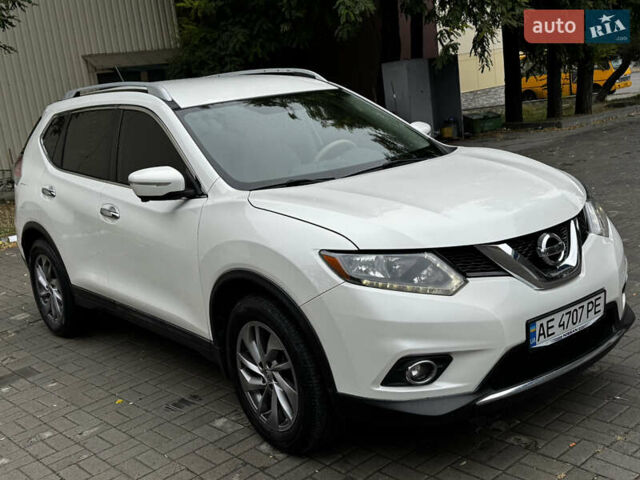 Белый Ниссан Rogue, объемом двигателя 2.5 л и пробегом 178 тыс. км за 11999 $, фото 7 на Automoto.ua