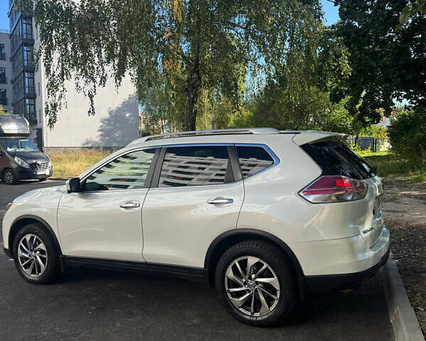 Білий Ніссан Rogue, об'ємом двигуна 2.49 л та пробігом 218 тис. км за 12500 $, фото 4 на Automoto.ua