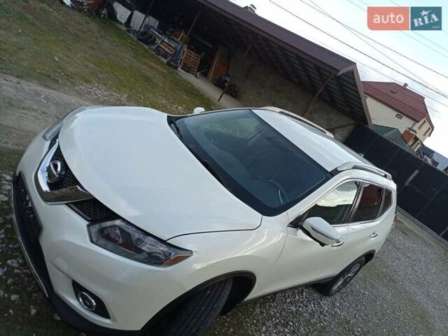 Білий Ніссан Rogue, об'ємом двигуна 2.5 л та пробігом 201 тис. км за 12800 $, фото 45 на Automoto.ua