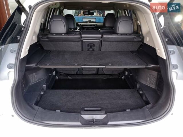 Білий Ніссан Rogue, об'ємом двигуна 2.5 л та пробігом 201 тис. км за 12800 $, фото 72 на Automoto.ua