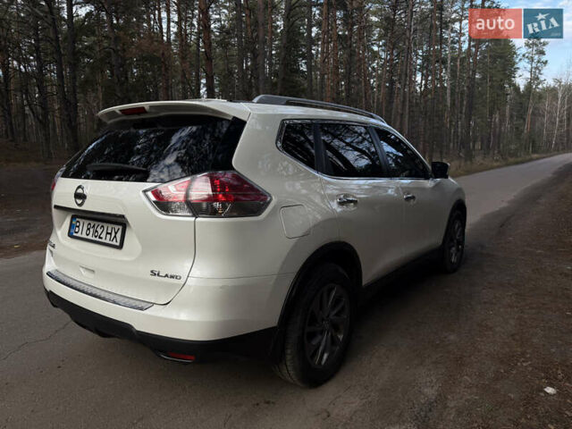 Белый Ниссан Rogue, объемом двигателя 2.5 л и пробегом 179 тыс. км за 14500 $, фото 6 на Automoto.ua
