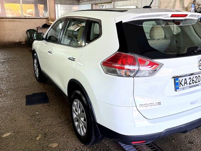 Білий Ніссан Rogue, об'ємом двигуна 2.5 л та пробігом 133 тис. км за 14300 $, фото 6 на Automoto.ua