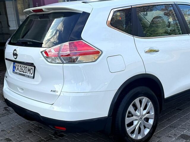 Білий Ніссан Rogue, об'ємом двигуна 2.5 л та пробігом 133 тис. км за 14300 $, фото 7 на Automoto.ua