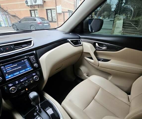 Белый Ниссан Rogue, объемом двигателя 2.49 л и пробегом 178 тыс. км за 13000 $, фото 17 на Automoto.ua