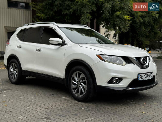 Белый Ниссан Rogue, объемом двигателя 2.5 л и пробегом 178 тыс. км за 11999 $, фото 8 на Automoto.ua
