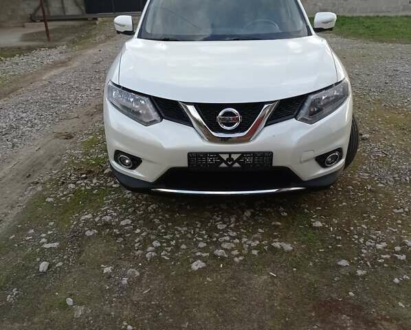 Білий Ніссан Rogue, об'ємом двигуна 2.5 л та пробігом 201 тис. км за 12800 $, фото 55 на Automoto.ua
