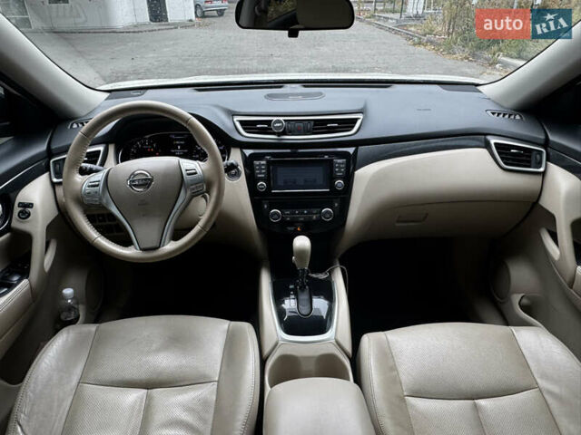 Белый Ниссан Rogue, объемом двигателя 2.5 л и пробегом 178 тыс. км за 11999 $, фото 22 на Automoto.ua