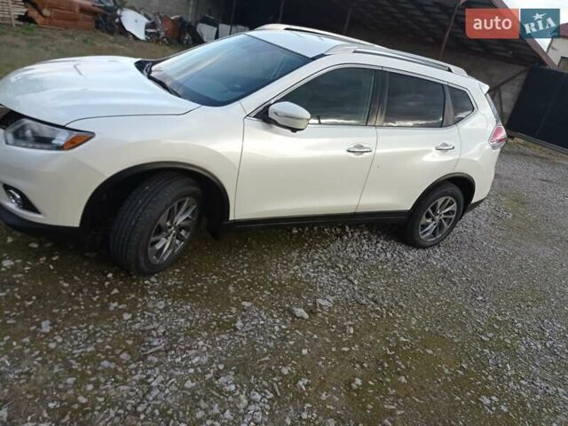 Білий Ніссан Rogue, об'ємом двигуна 2.5 л та пробігом 201 тис. км за 12800 $, фото 58 на Automoto.ua