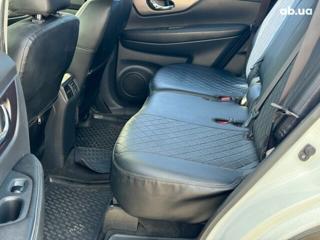 Білий Ніссан Rogue, об'ємом двигуна 2.5 л та пробігом 153 тис. км за 12790 $, фото 18 на Automoto.ua