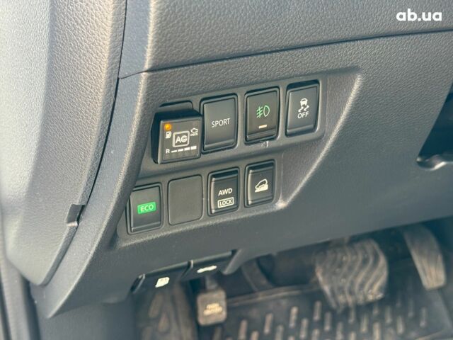 Білий Ніссан Rogue, об'ємом двигуна 2.5 л та пробігом 153 тис. км за 12790 $, фото 16 на Automoto.ua