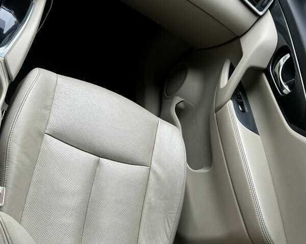 Белый Ниссан Rogue, объемом двигателя 2.5 л и пробегом 178 тыс. км за 11999 $, фото 27 на Automoto.ua