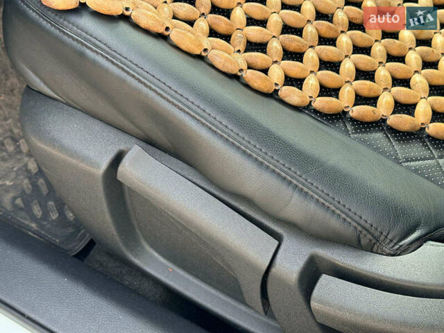 Білий Ніссан Rogue, об'ємом двигуна 2.5 л та пробігом 153 тис. км за 12790 $, фото 13 на Automoto.ua