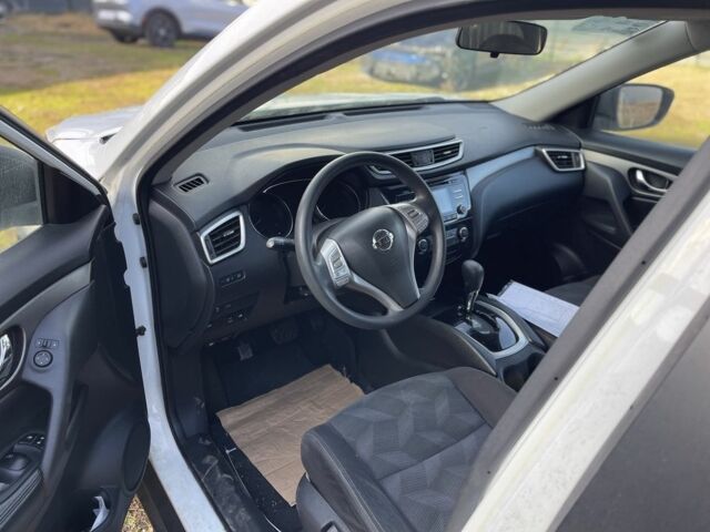 Білий Ніссан Rogue, об'ємом двигуна 2.5 л та пробігом 160 тис. км за 8600 $, фото 6 на Automoto.ua