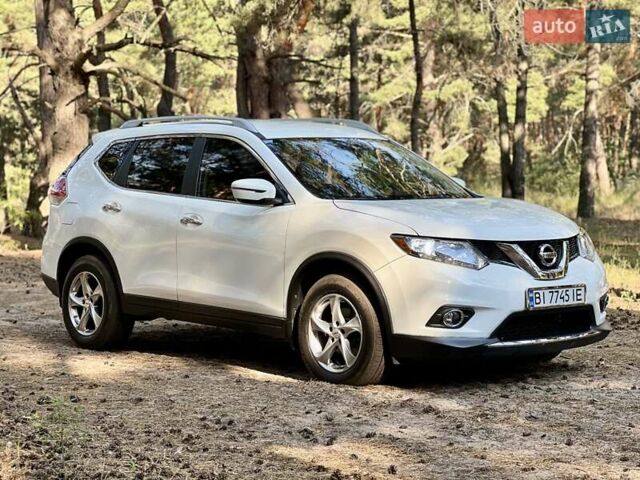 Білий Ніссан Rogue, об'ємом двигуна 2.5 л та пробігом 161 тис. км за 15000 $, фото 3 на Automoto.ua
