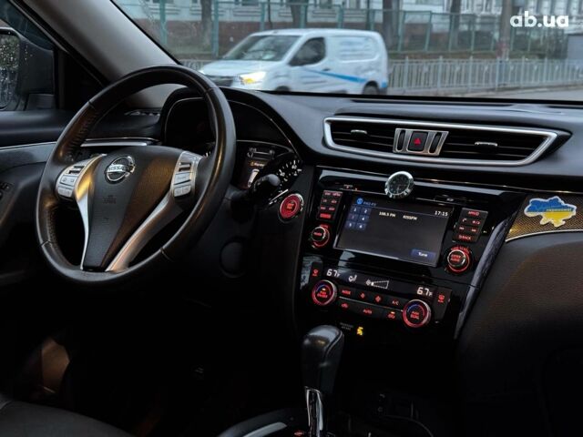 Білий Ніссан Rogue, об'ємом двигуна 2.5 л та пробігом 141 тис. км за 13990 $, фото 38 на Automoto.ua