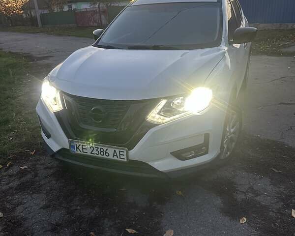 Белый Ниссан Rogue, объемом двигателя 2.49 л и пробегом 186 тыс. км за 13999 $, фото 31 на Automoto.ua