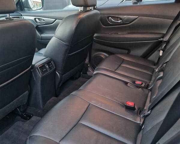 Белый Ниссан Rogue, объемом двигателя 2.5 л и пробегом 63 тыс. км за 13500 $, фото 21 на Automoto.ua