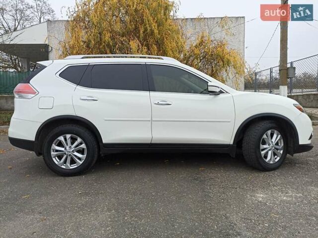 Білий Ніссан Rogue, об'ємом двигуна 2.49 л та пробігом 157 тис. км за 13800 $, фото 1 на Automoto.ua