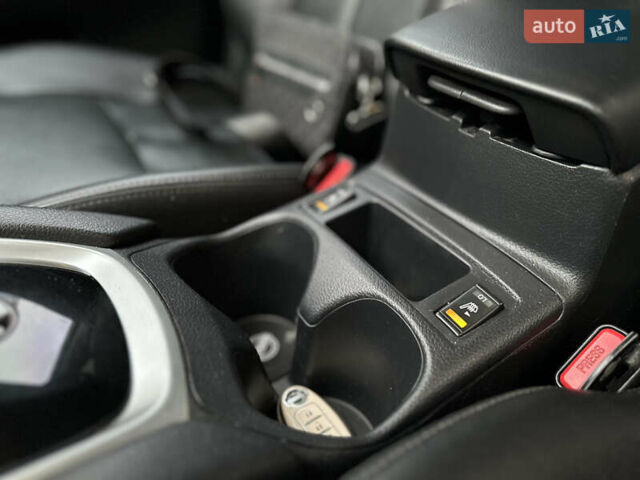 Белый Ниссан Rogue, объемом двигателя 2.49 л и пробегом 172 тыс. км за 14499 $, фото 46 на Automoto.ua