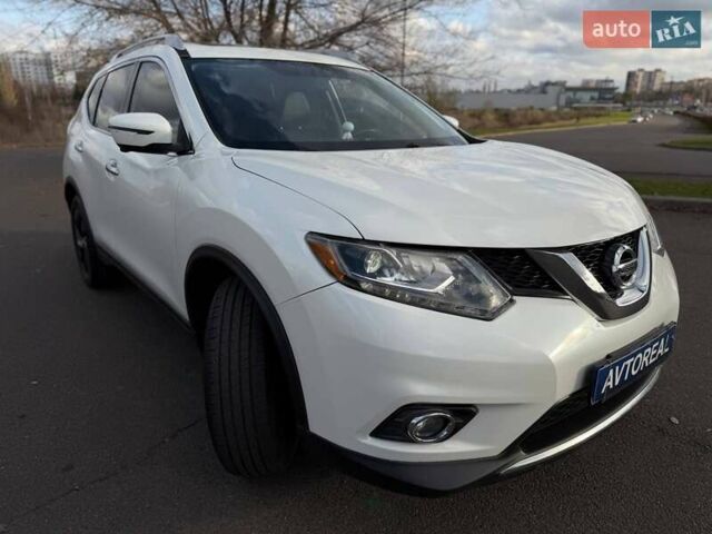 Белый Ниссан Rogue, объемом двигателя 2.5 л и пробегом 112 тыс. км за 15000 $, фото 16 на Automoto.ua