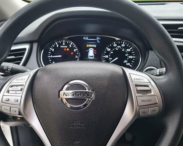 Белый Ниссан Rogue, объемом двигателя 2.49 л и пробегом 214 тыс. км за 13500 $, фото 19 на Automoto.ua