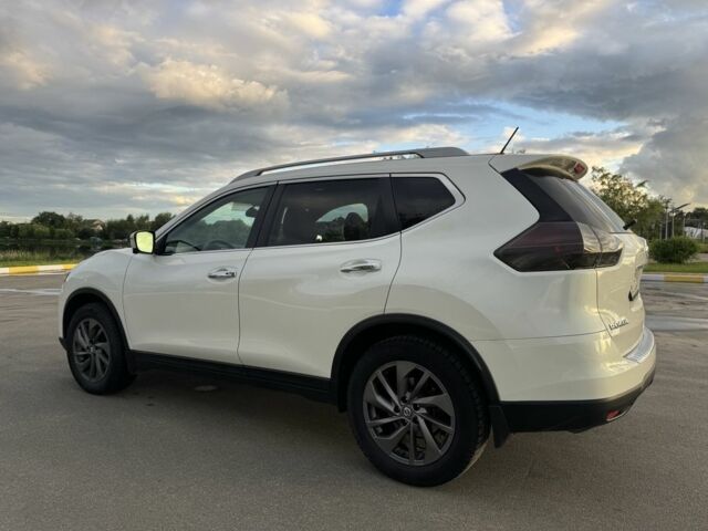 Ніссан Rogue 2016 у Києві на Automoto.ua Білий Ніссан Rogue, об'ємом двигуна 2.5 л та пробігом 115 тис. км за 14500 $, фото 11 на Automoto.ua