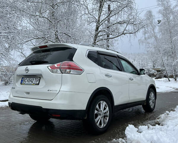 Белый Ниссан Rogue, объемом двигателя 2.49 л и пробегом 86 тыс. км за 11700 $, фото 16 на Automoto.ua
