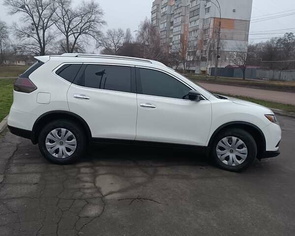 Білий Ніссан Rogue, об'ємом двигуна 2.49 л та пробігом 76 тис. км за 14200 $, фото 7 на Automoto.ua