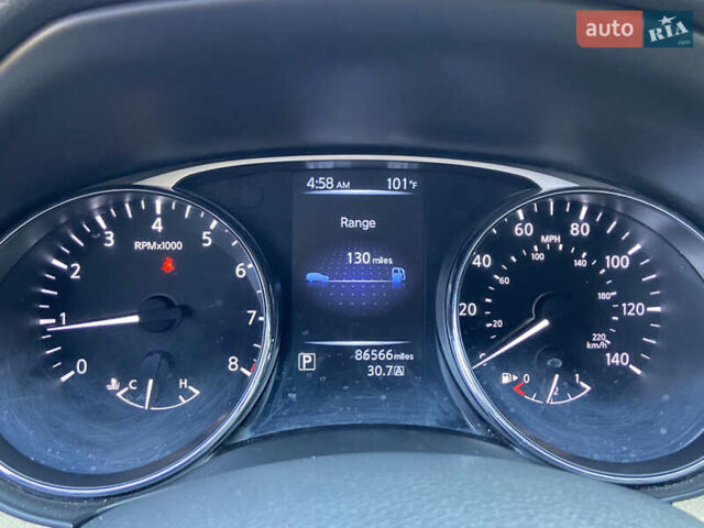 Білий Ніссан Rogue, об'ємом двигуна 2.49 л та пробігом 140 тис. км за 12999 $, фото 13 на Automoto.ua