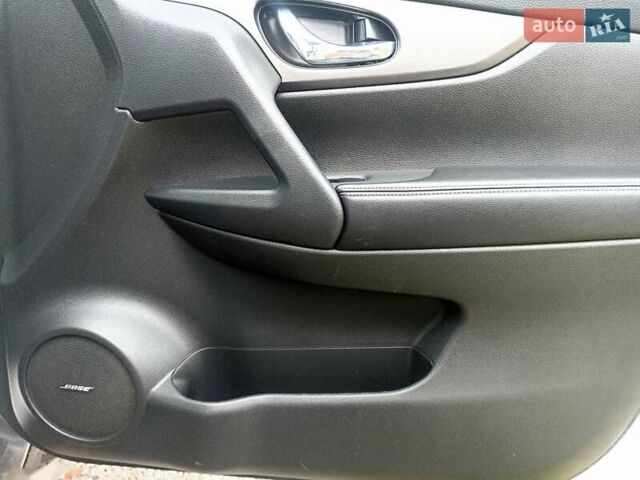 Білий Ніссан Rogue, об'ємом двигуна 2.49 л та пробігом 157 тис. км за 13800 $, фото 25 на Automoto.ua