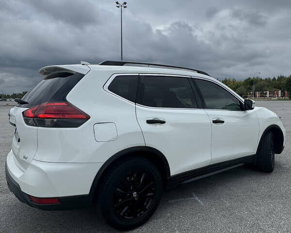 Белый Ниссан Rogue, объемом двигателя 2.5 л и пробегом 248 тыс. км за 14100 $, фото 20 на Automoto.ua