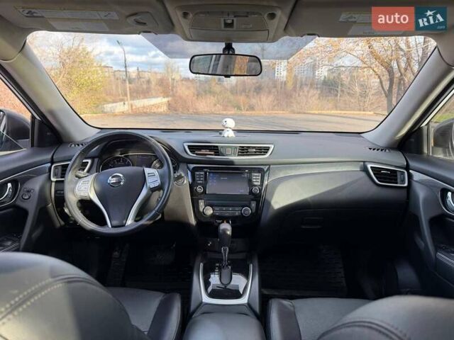 Белый Ниссан Rogue, объемом двигателя 2.5 л и пробегом 112 тыс. км за 15000 $, фото 45 на Automoto.ua