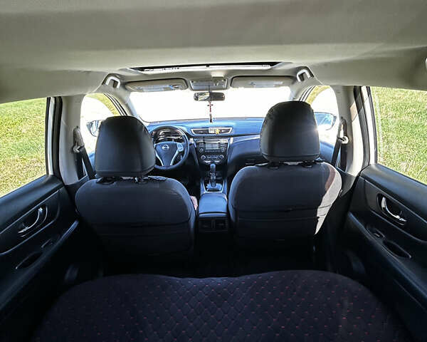 Білий Ніссан Rogue, об'ємом двигуна 2.49 л та пробігом 123 тис. км за 13200 $, фото 25 на Automoto.ua