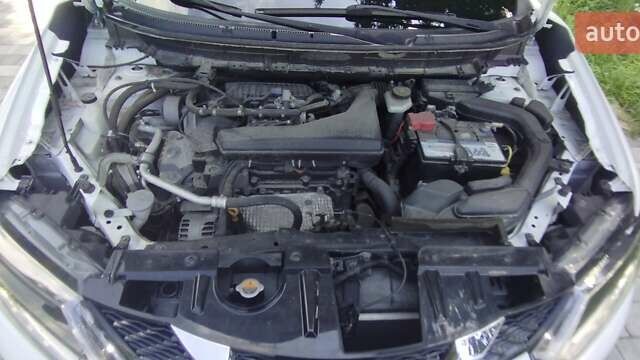 Белый Ниссан Rogue, объемом двигателя 2.49 л и пробегом 161 тыс. км за 12800 $, фото 25 на Automoto.ua