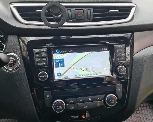 Белый Ниссан Rogue, объемом двигателя 2.49 л и пробегом 214 тыс. км за 13500 $, фото 18 на Automoto.ua