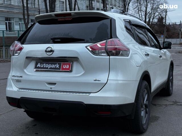 Білий Ніссан Rogue, об'ємом двигуна 2.5 л та пробігом 141 тис. км за 13990 $, фото 11 на Automoto.ua