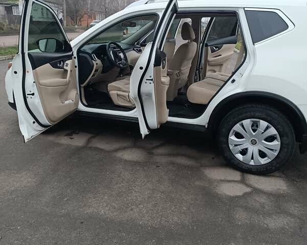 Білий Ніссан Rogue, об'ємом двигуна 2.49 л та пробігом 76 тис. км за 14200 $, фото 25 на Automoto.ua