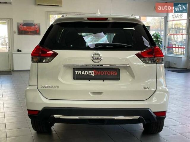 Белый Ниссан Rogue, объемом двигателя 2.49 л и пробегом 264 тыс. км за 13190 $, фото 10 на Automoto.ua