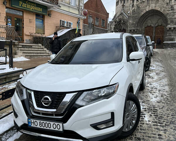 Белый Ниссан Rogue, объемом двигателя 2.49 л и пробегом 103 тыс. км за 15000 $, фото 20 на Automoto.ua