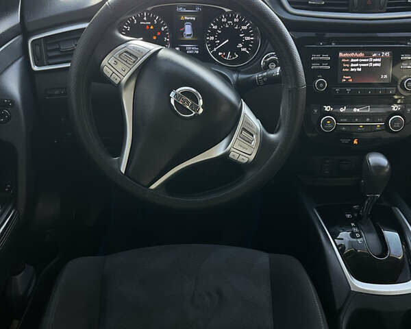 Белый Ниссан Rogue, объемом двигателя 2.49 л и пробегом 220 тыс. км за 11800 $, фото 10 на Automoto.ua