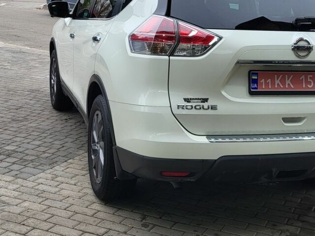 Білий Ніссан Rogue, об'ємом двигуна 2.5 л та пробігом 144 тис. км за 15500 $, фото 3 на Automoto.ua