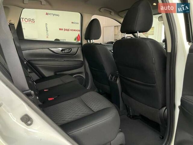 Белый Ниссан Rogue, объемом двигателя 2.49 л и пробегом 264 тыс. км за 13190 $, фото 40 на Automoto.ua