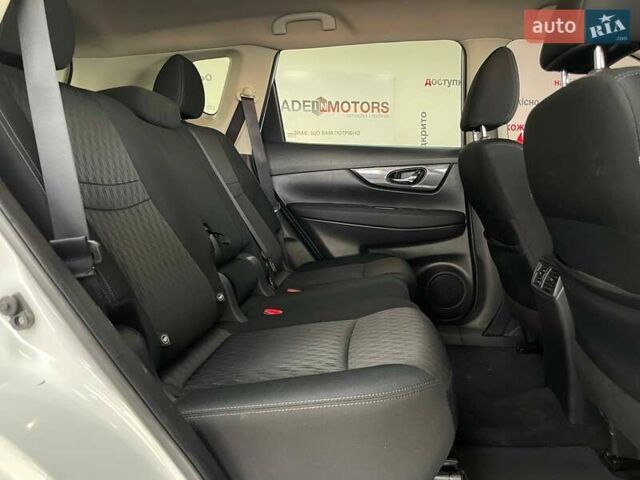 Белый Ниссан Rogue, объемом двигателя 2.49 л и пробегом 264 тыс. км за 13190 $, фото 41 на Automoto.ua