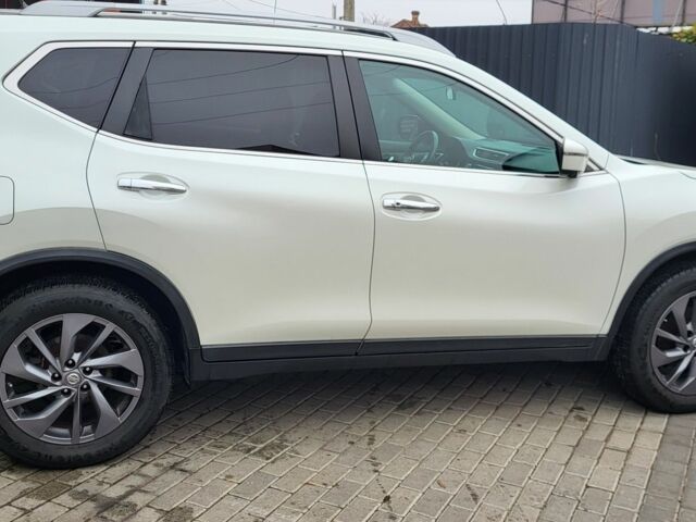 Білий Ніссан Rogue, об'ємом двигуна 2.5 л та пробігом 144 тис. км за 15500 $, фото 6 на Automoto.ua