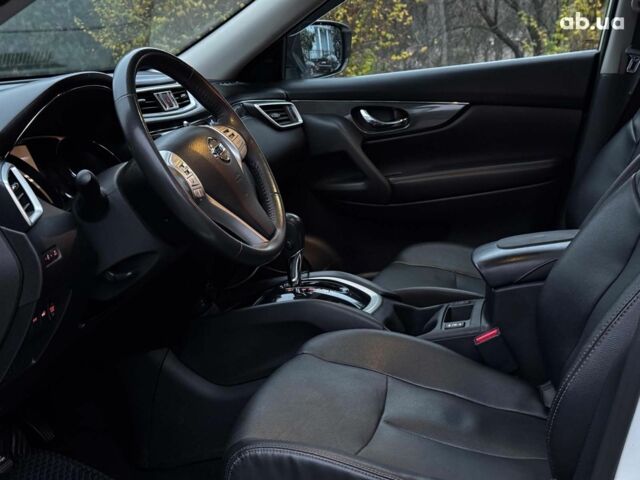 Білий Ніссан Rogue, об'ємом двигуна 2.5 л та пробігом 141 тис. км за 13990 $, фото 28 на Automoto.ua