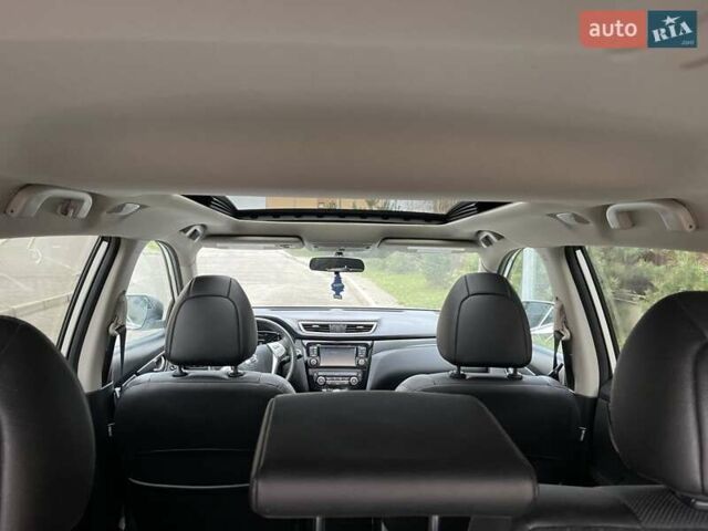 Білий Ніссан Rogue, об'ємом двигуна 2.5 л та пробігом 155 тис. км за 14000 $, фото 6 на Automoto.ua