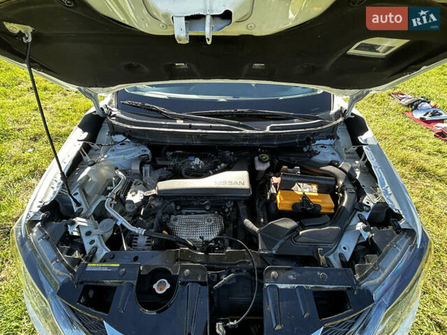 Білий Ніссан Rogue, об'ємом двигуна 2.49 л та пробігом 123 тис. км за 13200 $, фото 26 на Automoto.ua
