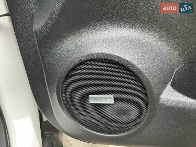 Білий Ніссан Rogue, об'ємом двигуна 2.5 л та пробігом 155 тис. км за 14000 $, фото 10 на Automoto.ua