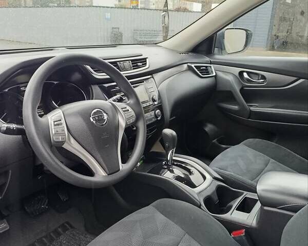 Белый Ниссан Rogue, объемом двигателя 2.49 л и пробегом 125 тыс. км за 15500 $, фото 8 на Automoto.ua