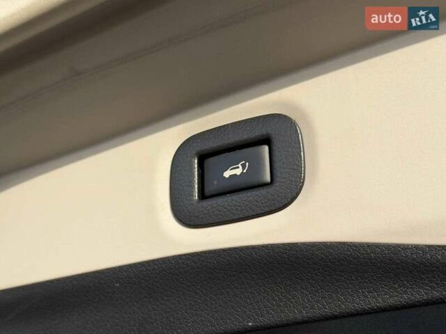 Белый Ниссан Rogue, объемом двигателя 2.5 л и пробегом 112 тыс. км за 15000 $, фото 34 на Automoto.ua